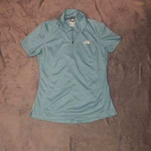 North Face top